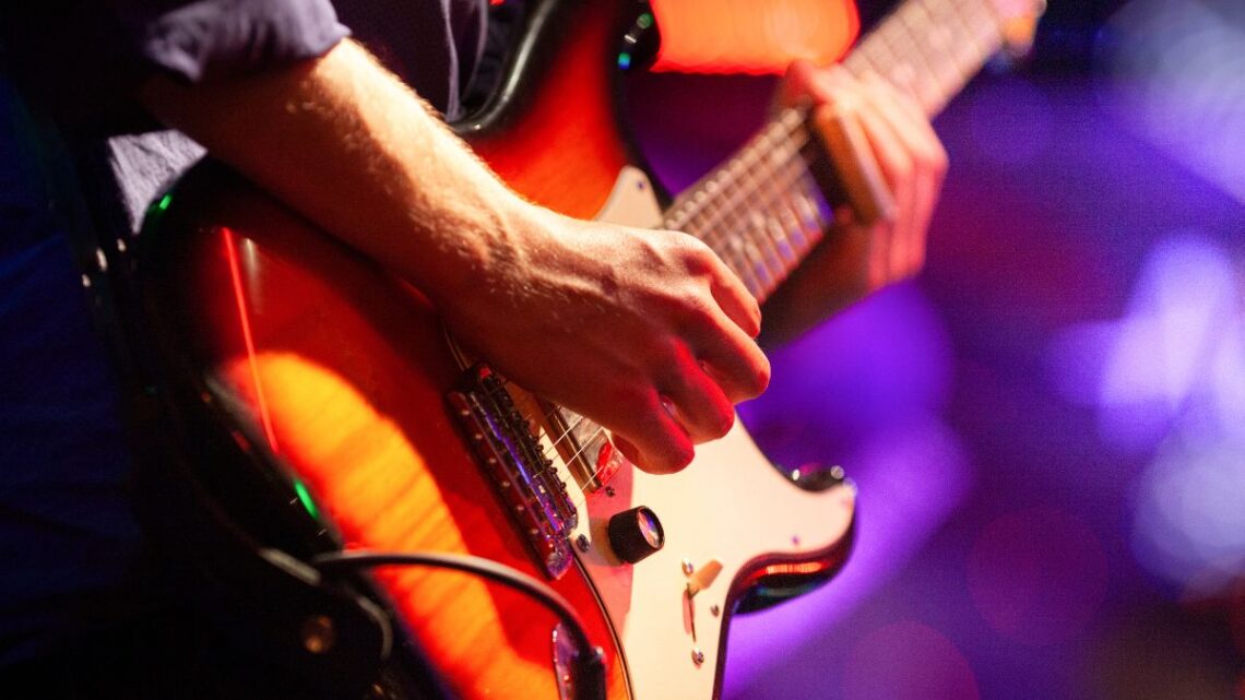 Pourquoi choisir une guitare électrique dans un magasin spécialisé ?